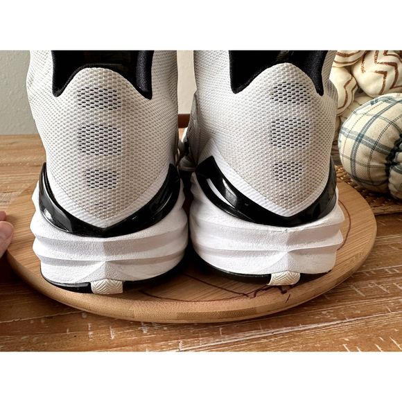 Nike Hyperdunk Basketball Shoes Women Size 10/42 - Picture 7 of 10